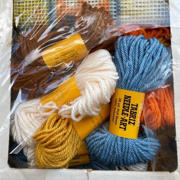 Bernat Shantung Tabriz Cross Stitch 5 Vintage 24”x43” Wall Hanging Rug 1981 Kit - Picture 4 of 8